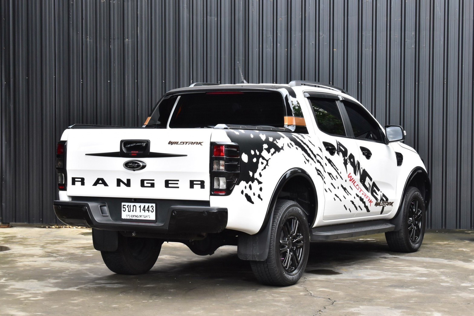 Ford New Ranger 2.0 Bi-Turbo Wildtrak 4ประตู A/T 4x2 ปี 2021 (รูปที่ 4)