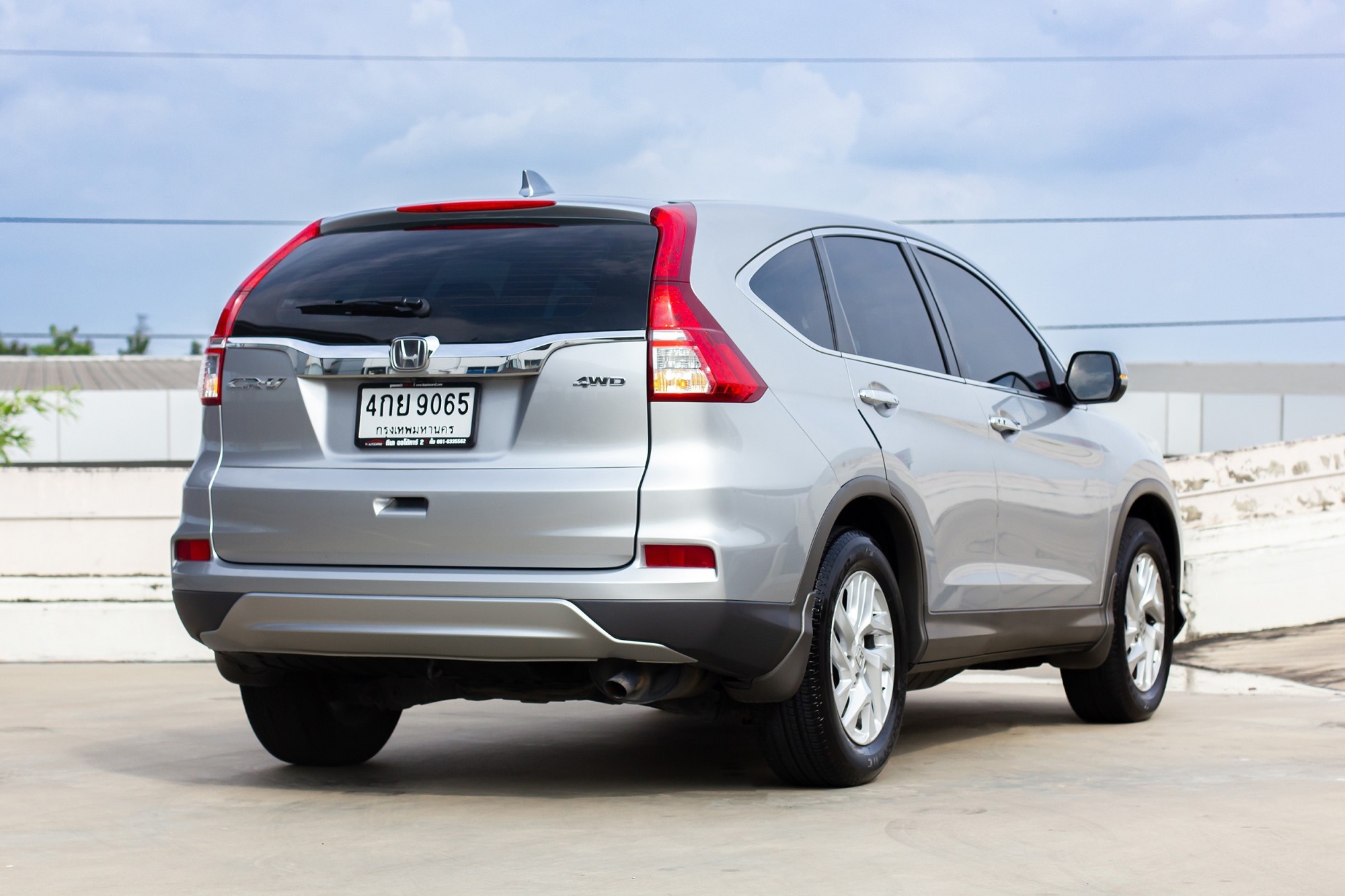 HONDA CR-V 2.0E 4WD [MNC] A/T ปลายปี 2015 (รูปที่ 15)