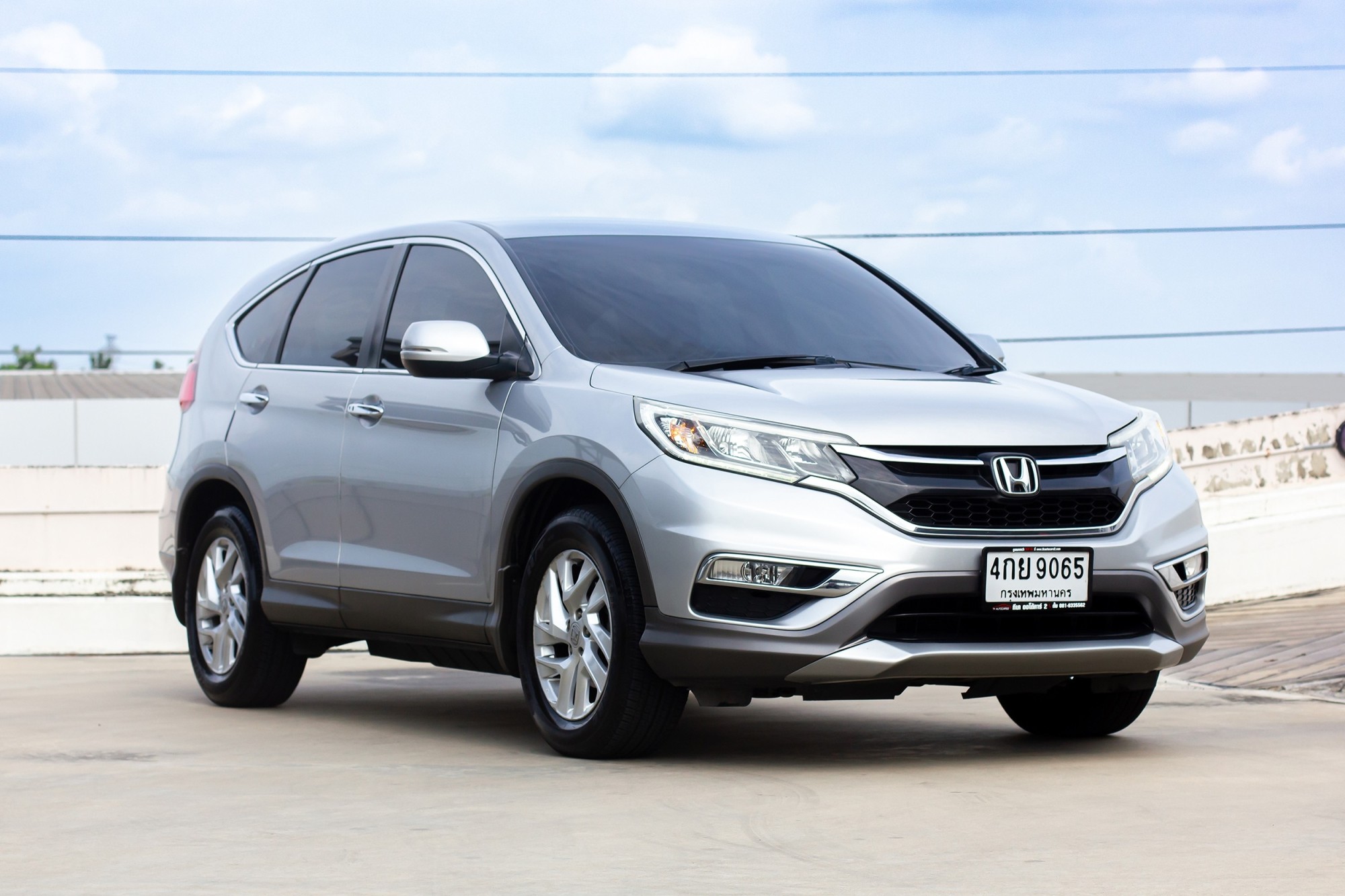 HONDA CR-V 2.0E 4WD [MNC] A/T ปลายปี 2015 (รูปที่ 14)
