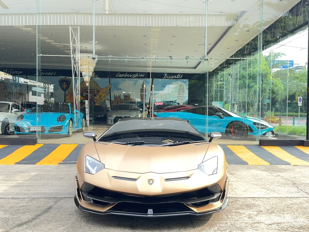2021 Lamborghini Aventador SVJ Roadster สีน้ำตาล (รูปที่ 4)