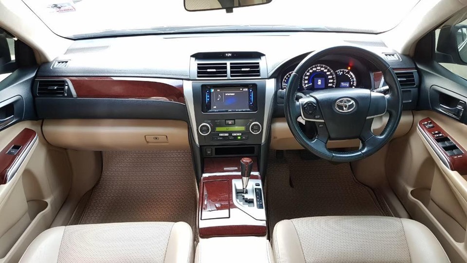 Toyota Camry (XV50) ปี 2012 สีดำ (รูปที่ 7)