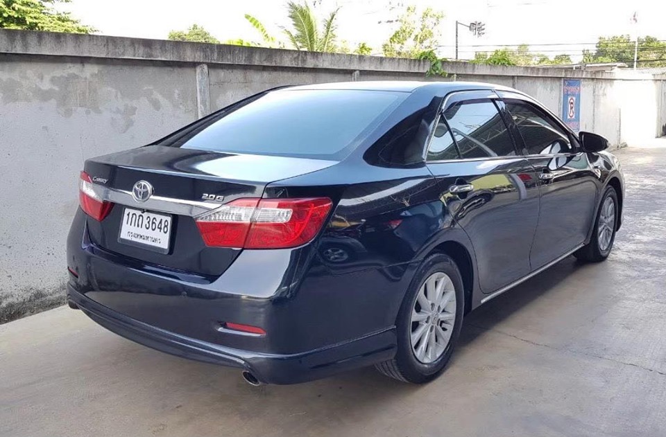 Toyota Camry (XV50) ปี 2012 สีดำ (รูปที่ 3)