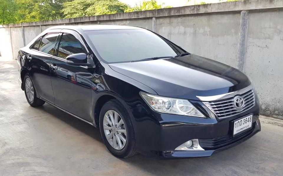 Toyota Camry (XV50) ปี 2012 สีดำ (รูปที่ 2)