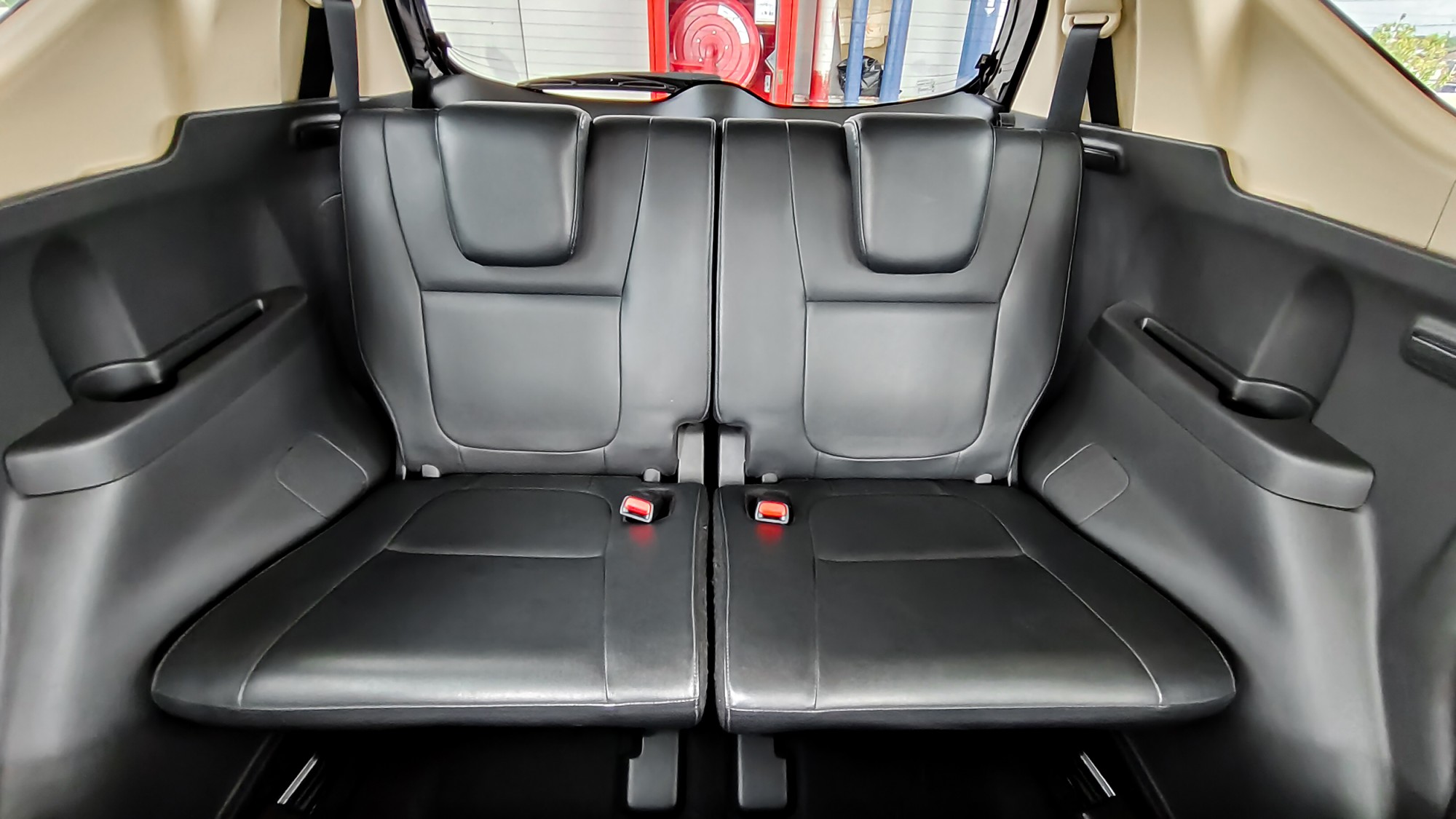 MITSUBISHI XPANDER 1.5GT A/T ปี 2019 ไมล์ 30,000 กม.ฟรีดาวน์ สดพร้อมโอน (รูปที่ 8)