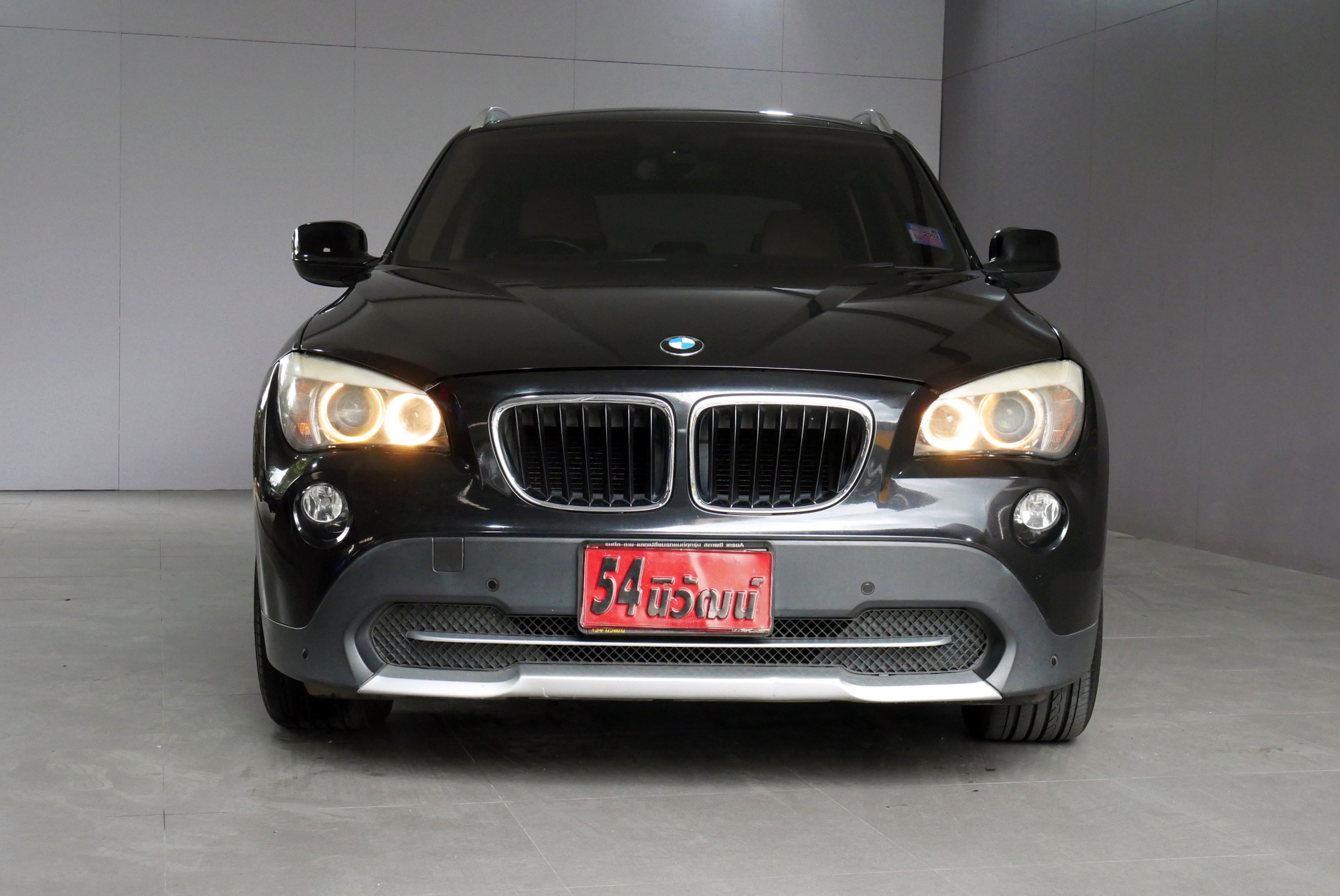 BMW X1 SDRIVE18I 2.0 AT ปี 2016 สีดำ (รูปที่ 2)