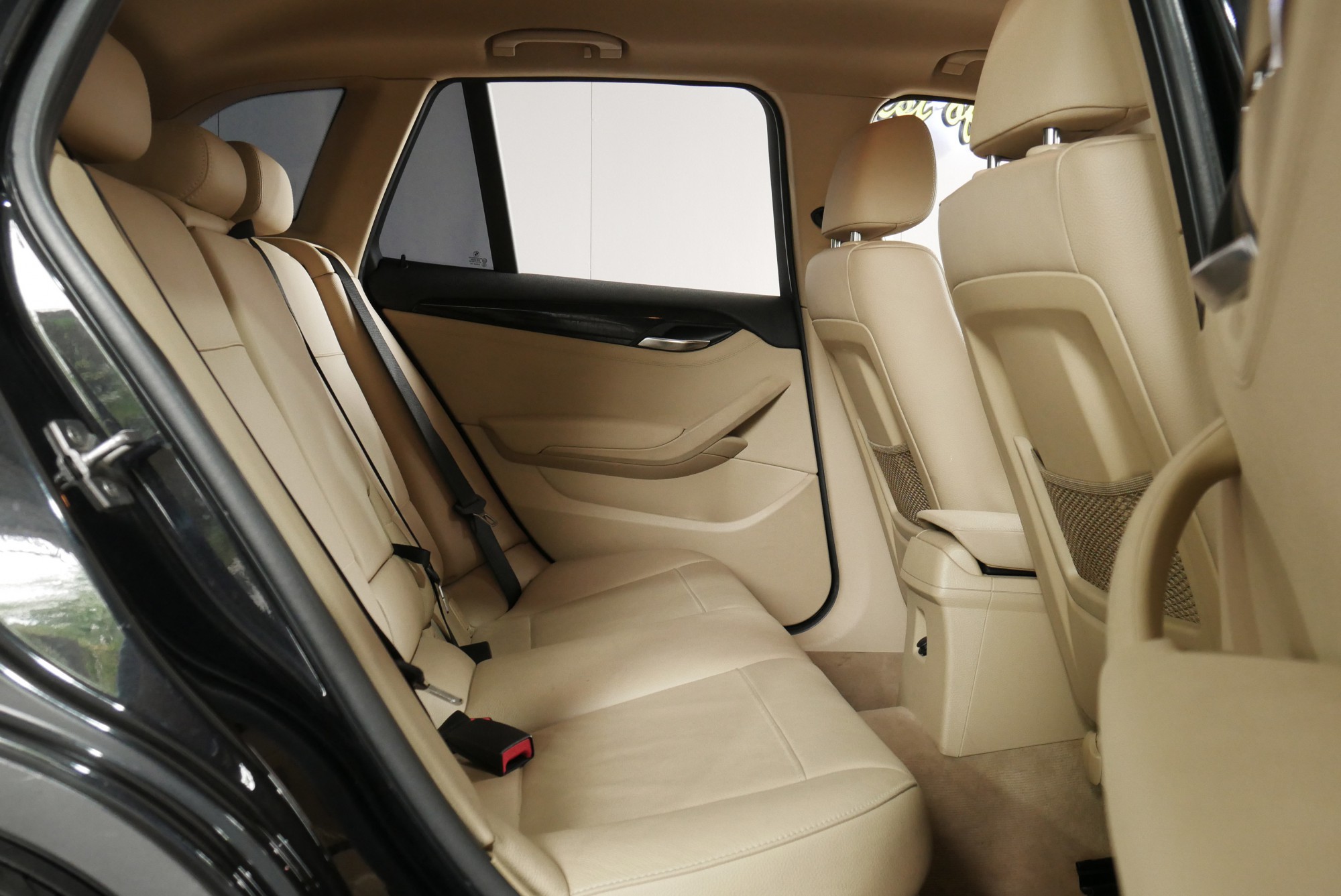 BMW X1 SDRIVE18I 2.0 AT ปี 2016 สีดำ (รูปที่ 14)