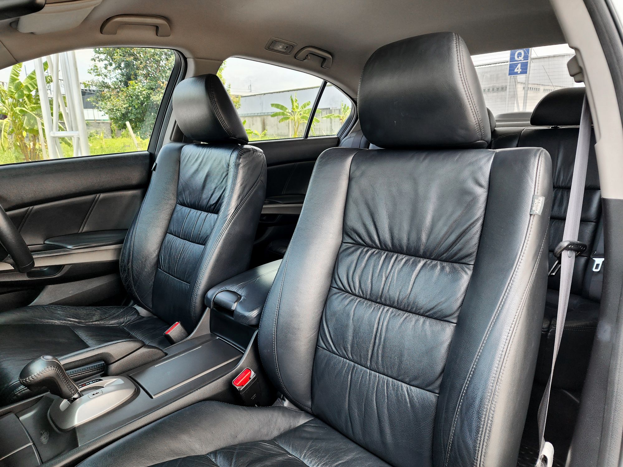 HONDA ACCORD G8 2.0EL A/T ปี 2011 (รูปที่ 16)