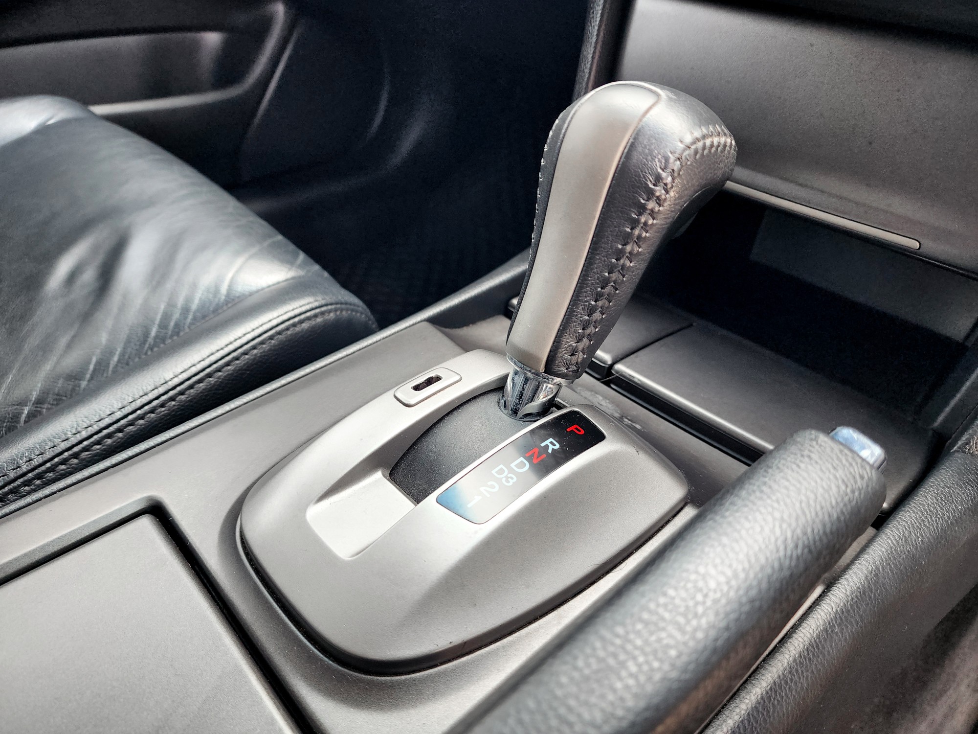HONDA ACCORD G8 2.0EL A/T ปี 2011 (รูปที่ 10)