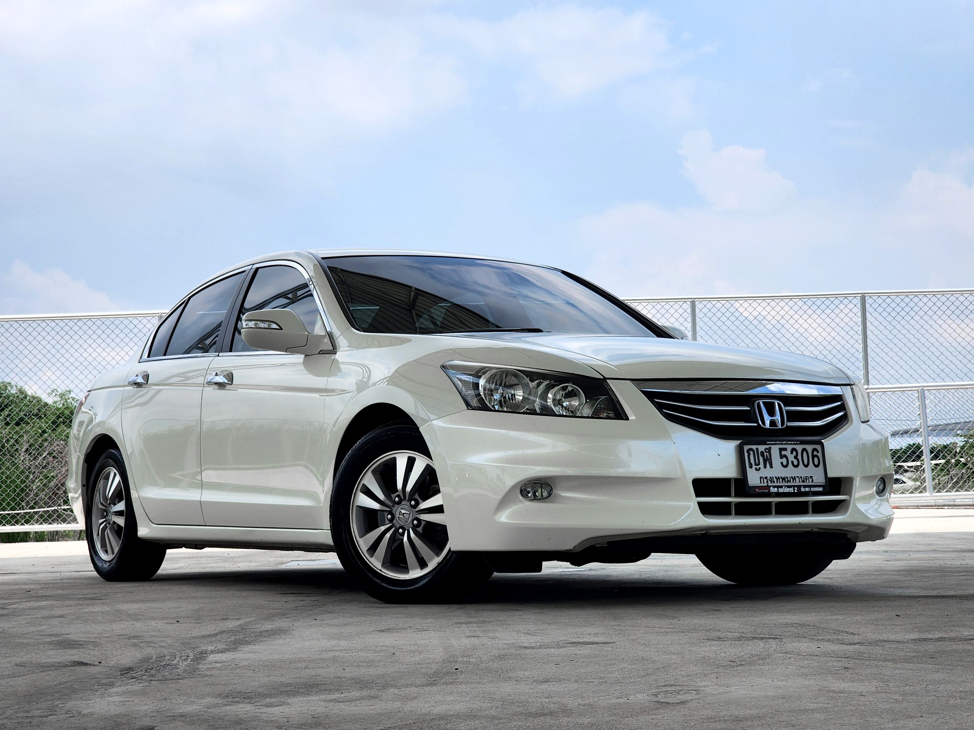 HONDA ACCORD G8 2.0EL A/T ปี 2011 (รูปที่ 7)