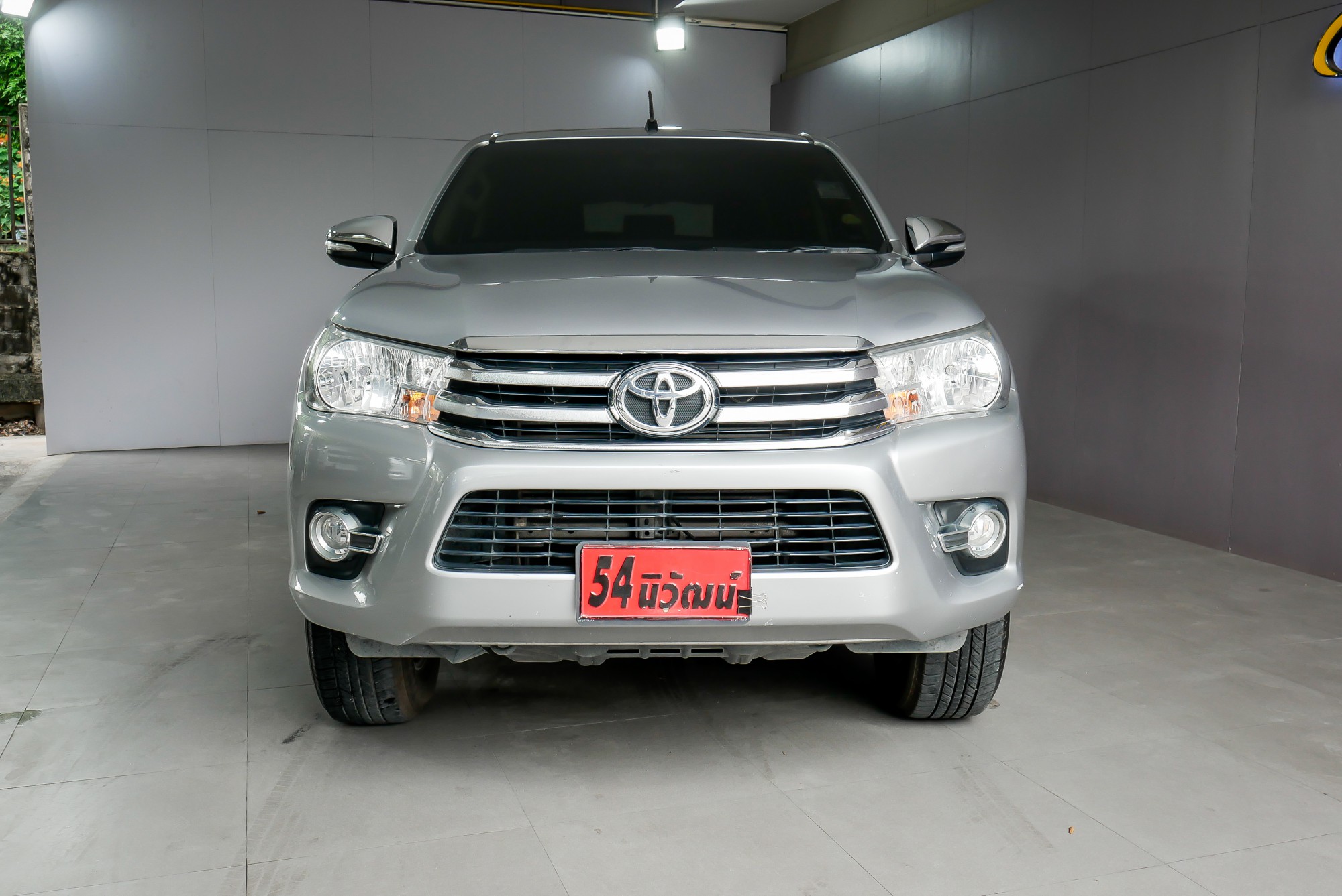 TOYOTA REVO DOUBLECAB 2.4 E PRERUNNER AT ปี 2016 สีเงิน (รูปที่ 2)