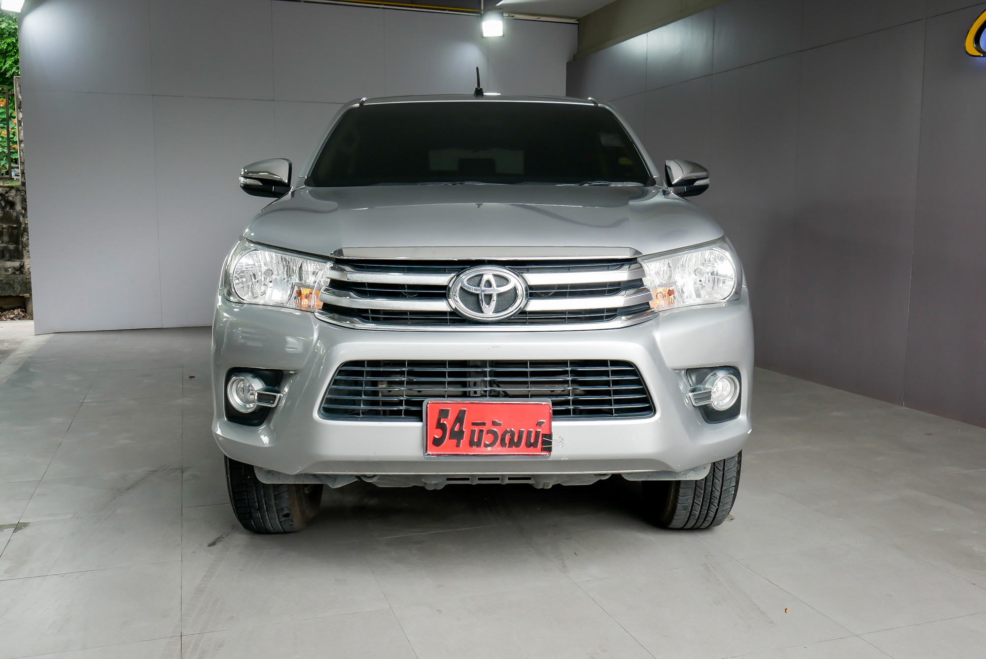 TOYOTA REVO DOUBLECAB 2.4 E PRERUNNER AT ปี 2016 สีเงิน