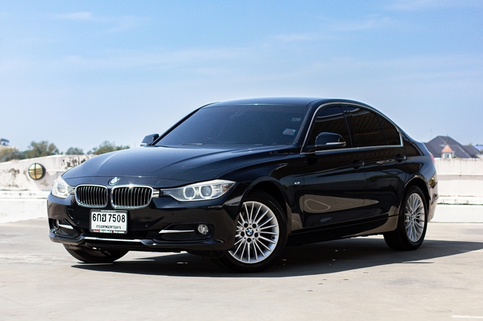 BMW 320D 2.0 Luxury ดีเซล ปี 2012 ไมล์ 150,000 กม.