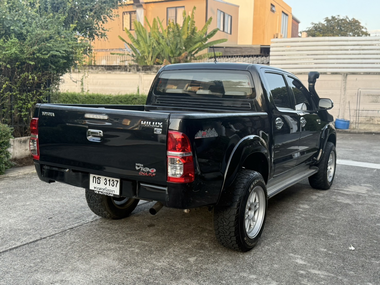 Toyota Hilux Vigo Champ 2.5E Prerunner 4ประตู ปี 2012 : สีดำ : ออโต้ : ดีเซล : ไมล์ 85,xxx km. (รูปที่ 13)