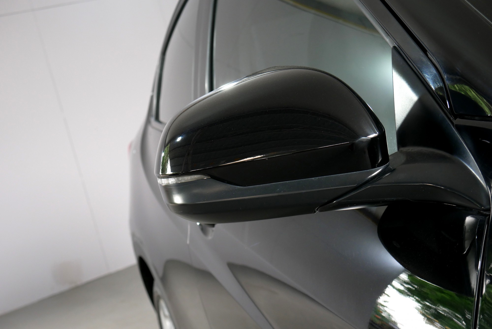 HONDA HR-V 1.8 S ATปี 2015 สีดำ (รูปที่ 5)
