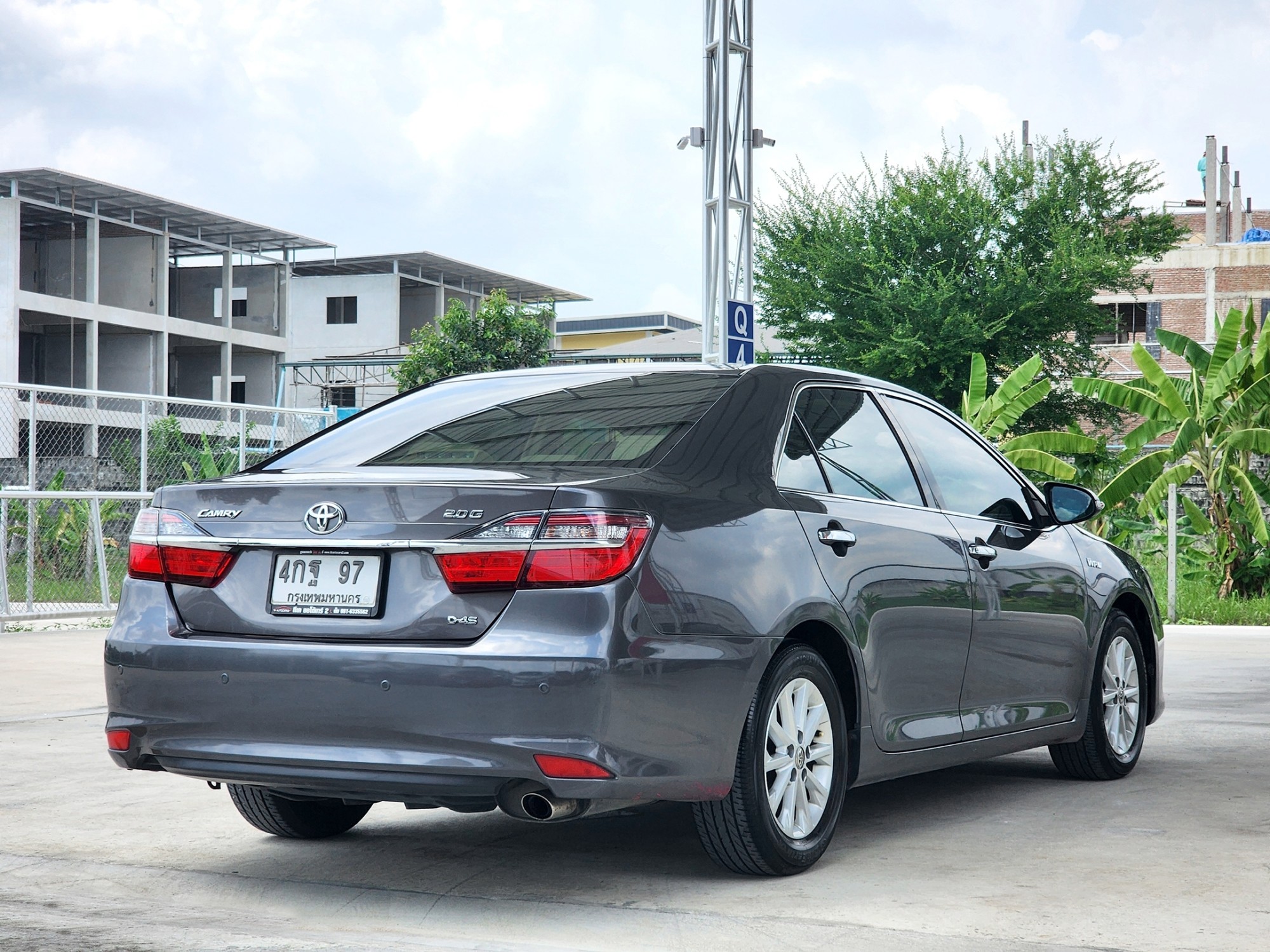 Toyota Camry 2.0G D-4S A/T ปี 2015 (รูปที่ 17)
