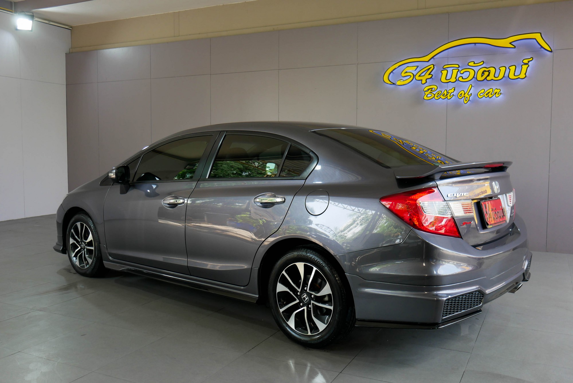 HONDA CIVIC FB 1.8 ES MNC AT  ปี 2014 สีเทา