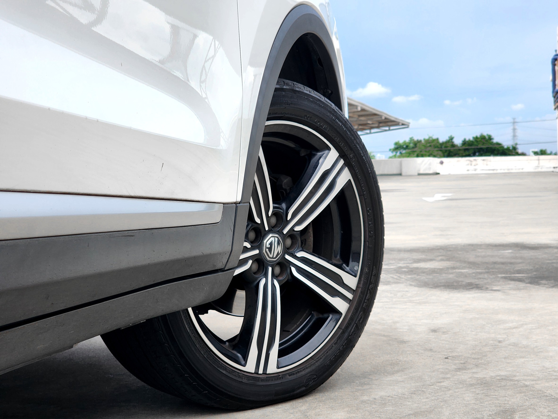 MG ZS 1.5x Sunroof ปี 2019 ไมล์ 76,000 กม. (รูปที่ 12)