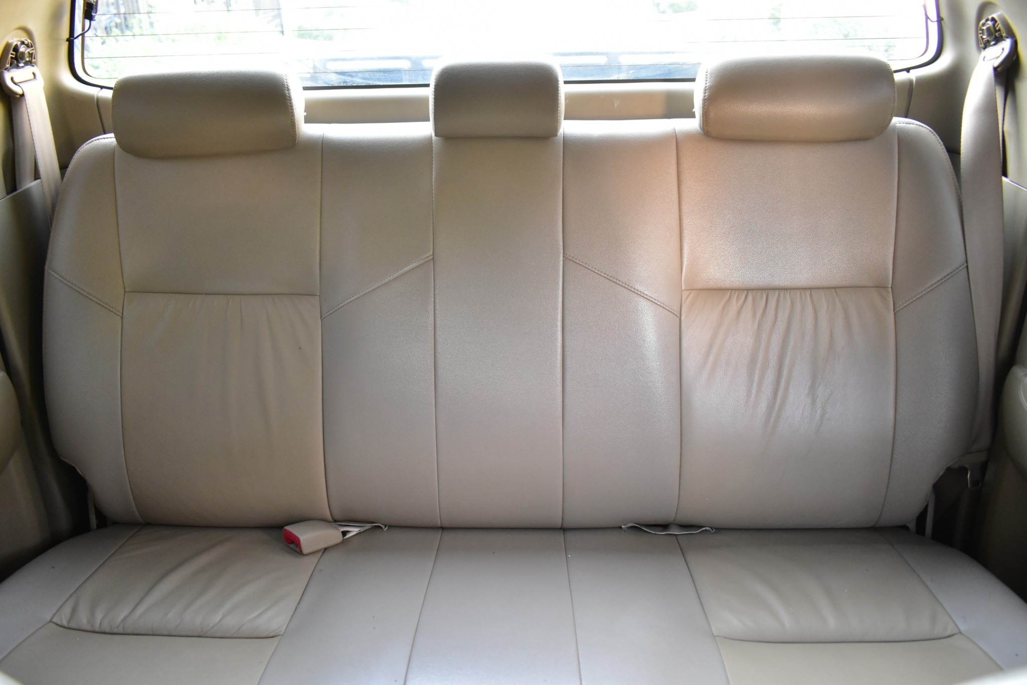 Toyota Hilux Vigo Champ 2.5E Prerunner 4ประตู ปี 2012 : สีดำ : ออโต้ : ดีเซล : ไมล์ 85,xxx km. (รูปที่ 4)