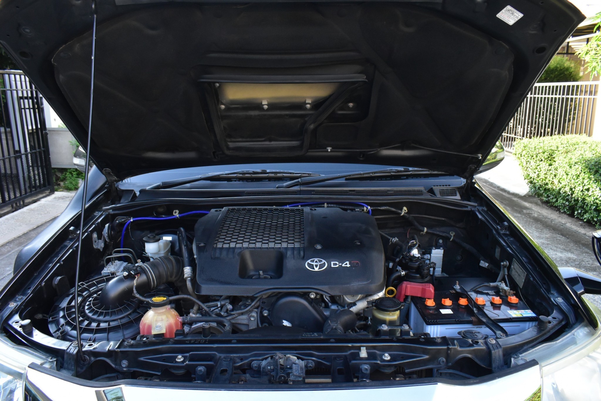 Toyota Hilux Vigo Champ 2.5E Prerunner 4ประตู ปี 2012 : สีดำ : ออโต้ : ดีเซล : ไมล์ 85,xxx km. (รูปที่ 7)