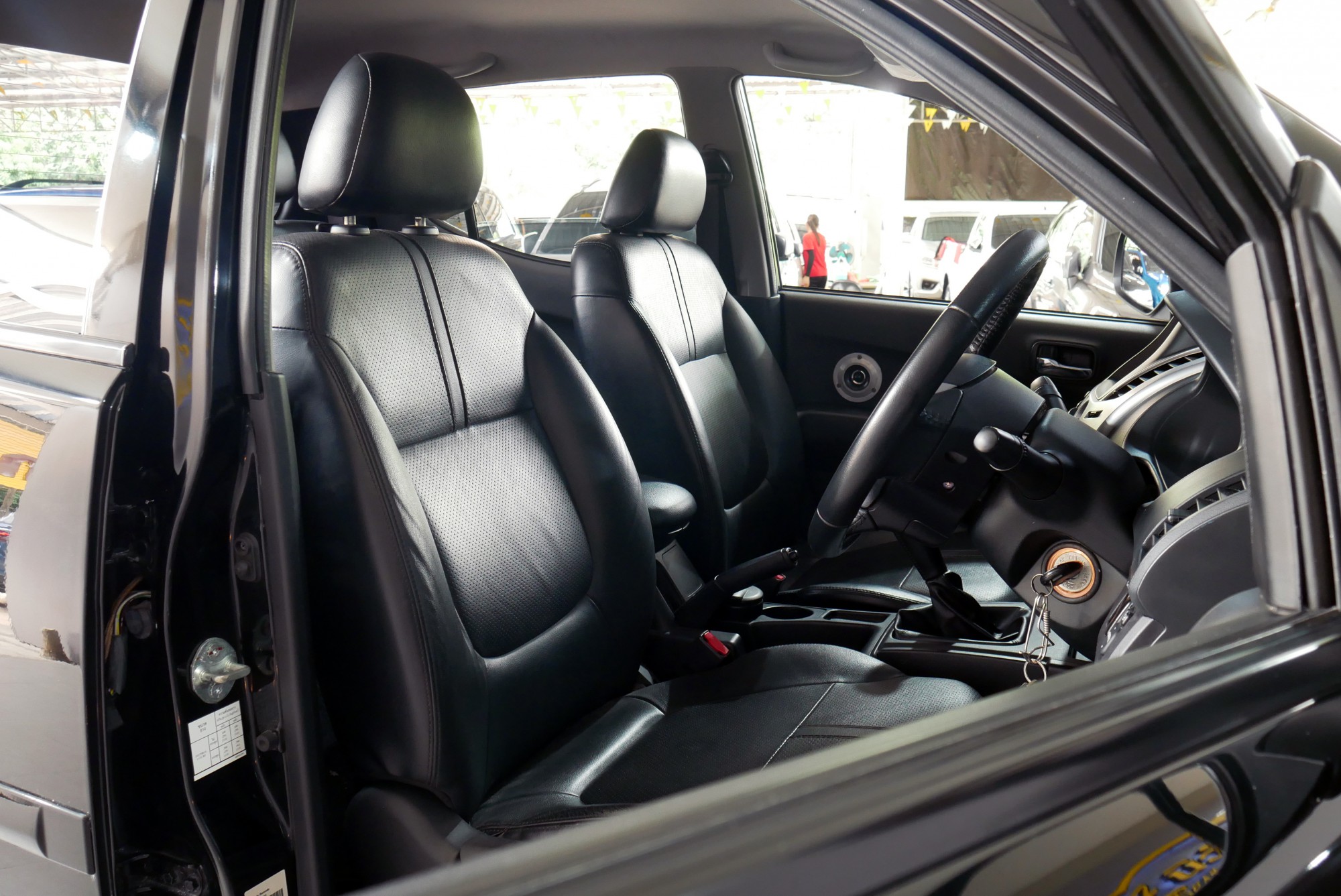 MITSUBISHI TRITON DOUBLECAB 2.5 GLS PLUS MT  ปี 2014 สีดำ (รูปที่ 7)