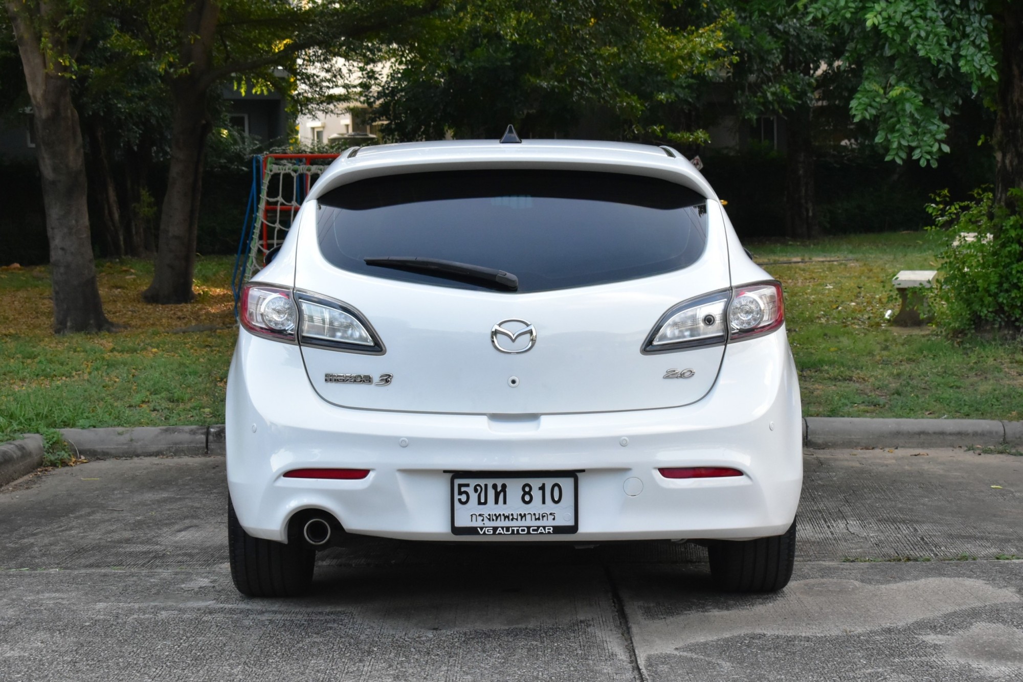 Mazda3 2.0BL ตัวTop hatchback Sunroof เครื่อง: เบนซิน เกียร์: ออโต้ สี: ขาว ปี: 2013 ไมล์: 1xx,xxx Km. (รูปที่ 14)