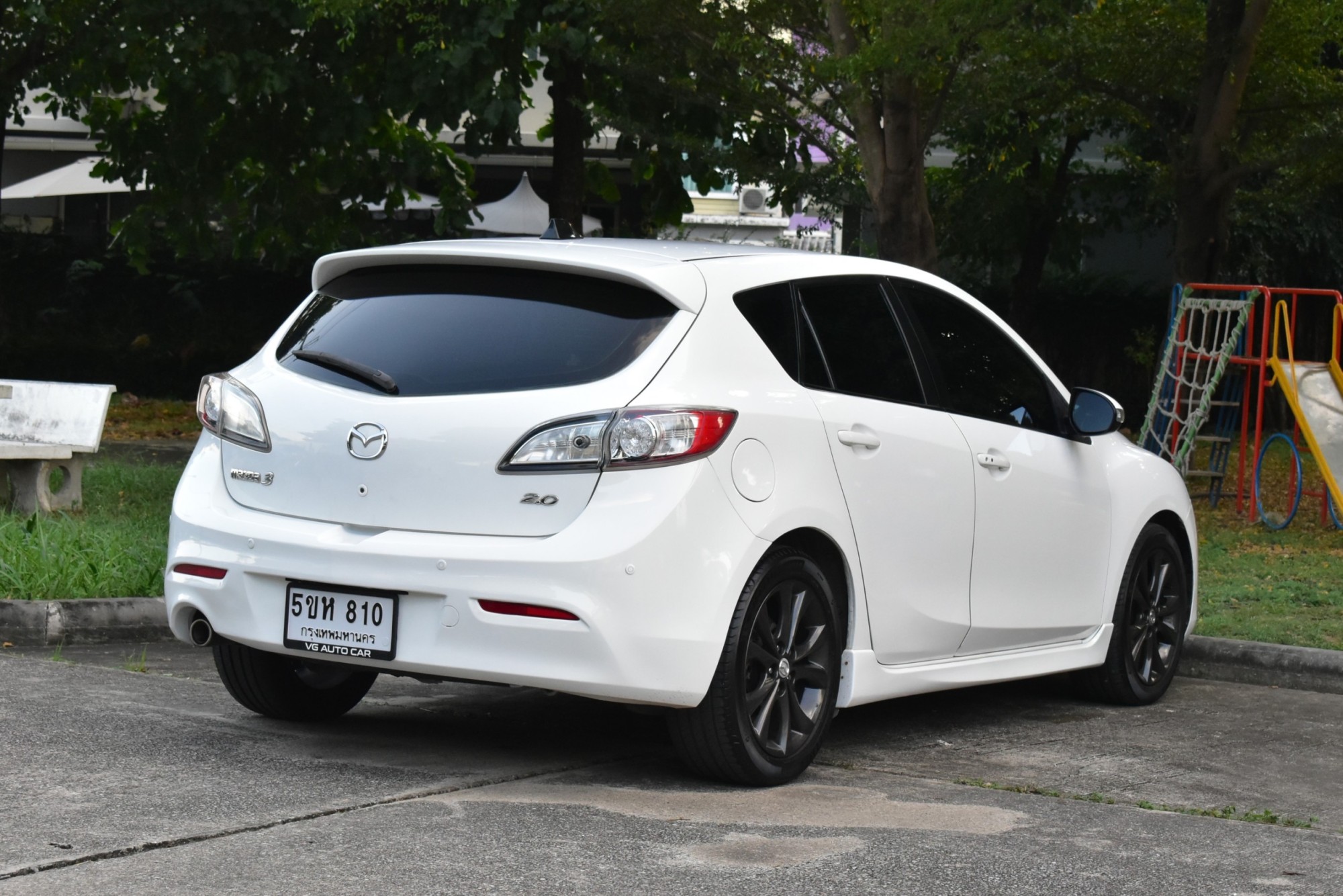 Mazda3 2.0BL ตัวTop hatchback Sunroof เครื่อง: เบนซิน เกียร์: ออโต้ สี: ขาว ปี: 2013 ไมล์: 1xx,xxx Km. (รูปที่ 17)