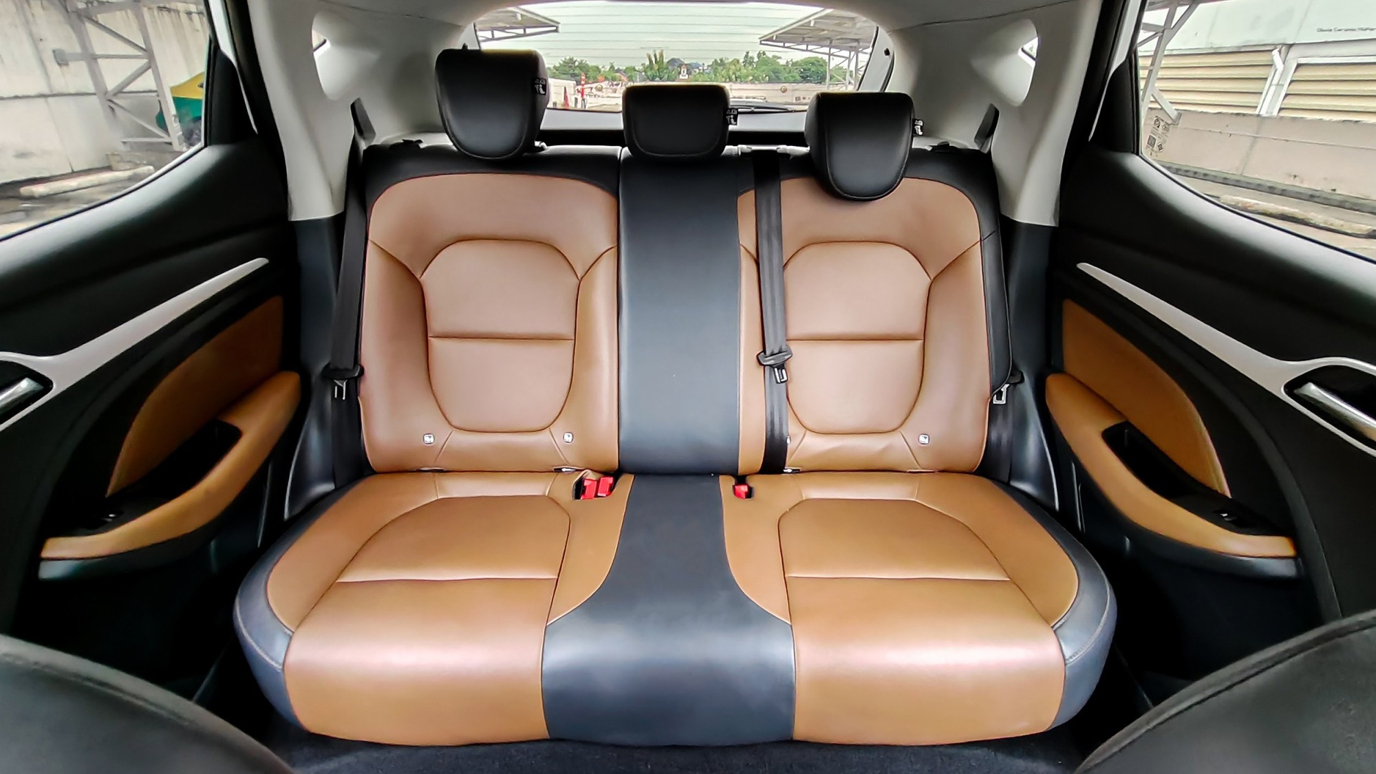 MG ZS 1.5D CVT AT ปี 2023 ไมล์ 21,000 กม. (รูปที่ 7)