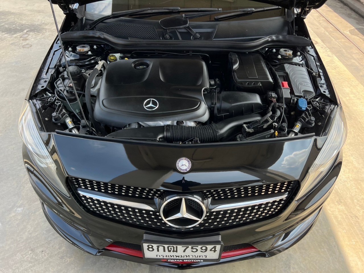 2015 Mercedes-Benz A-Class W176 A250 สีดำ (รูปที่ 18)