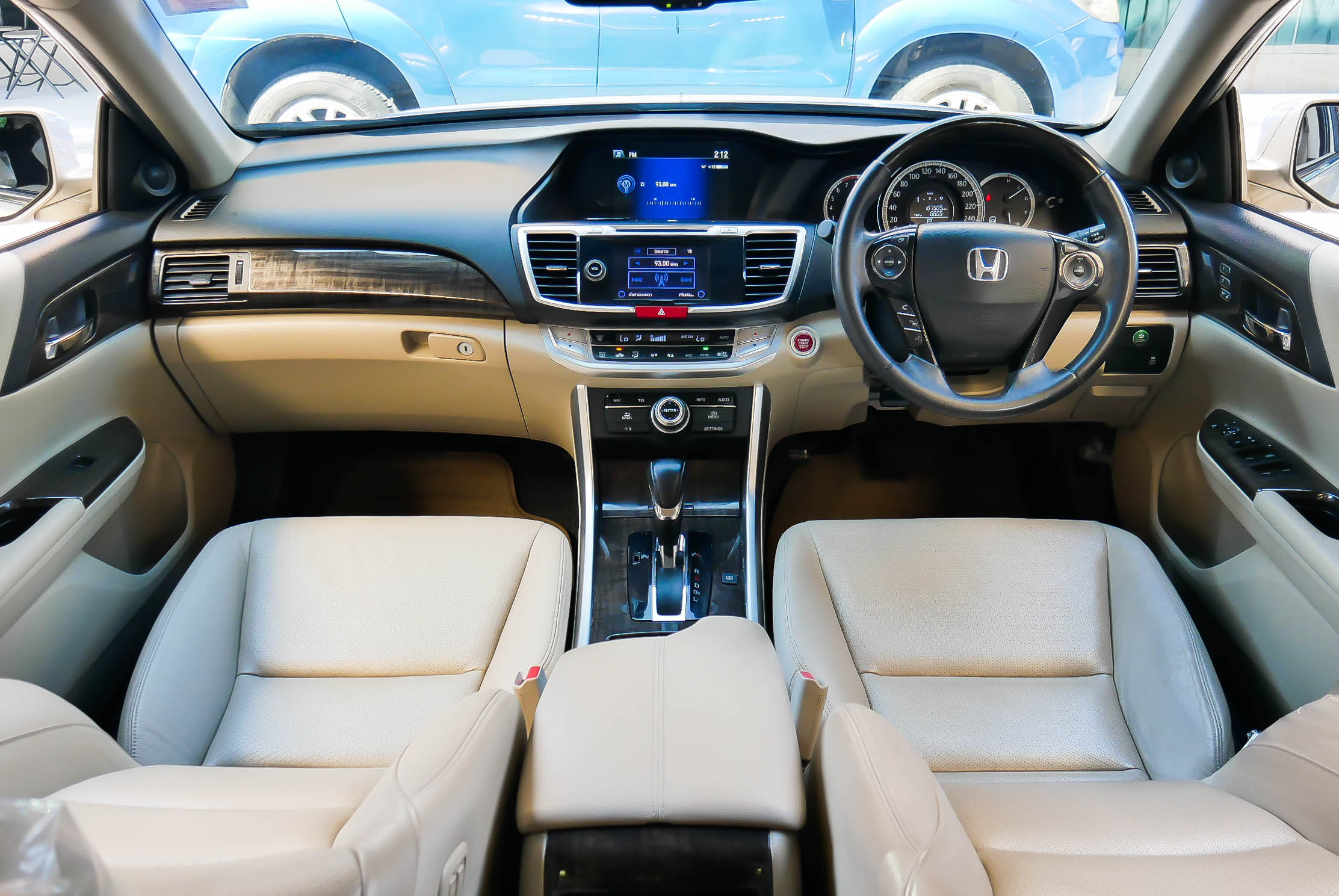 HONDA ACCORD G9 2.0 EL NAVI AT ปี 2013 สีน้ำตาล (รูปที่ 5)