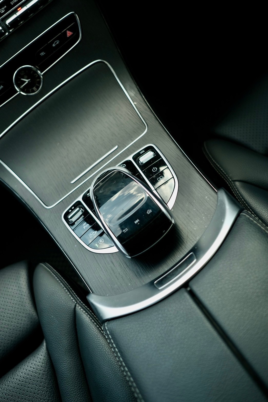 Benz C220d ปี2020 เกียร์: ออโต้ สี: เทา เครื่องยนต์: ดีเซล ไมล์ 11x,xxx กม. (รูปที่ 10)