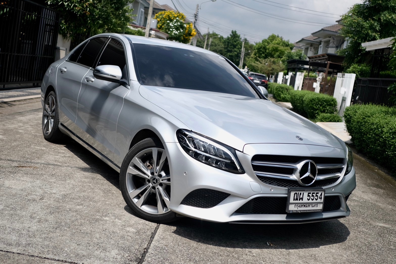 Benz C220d ปี2020 เกียร์: ออโต้ สี: เทา เครื่องยนต์: ดีเซล ไมล์ 11x,xxx กม. (รูปที่ 12)
