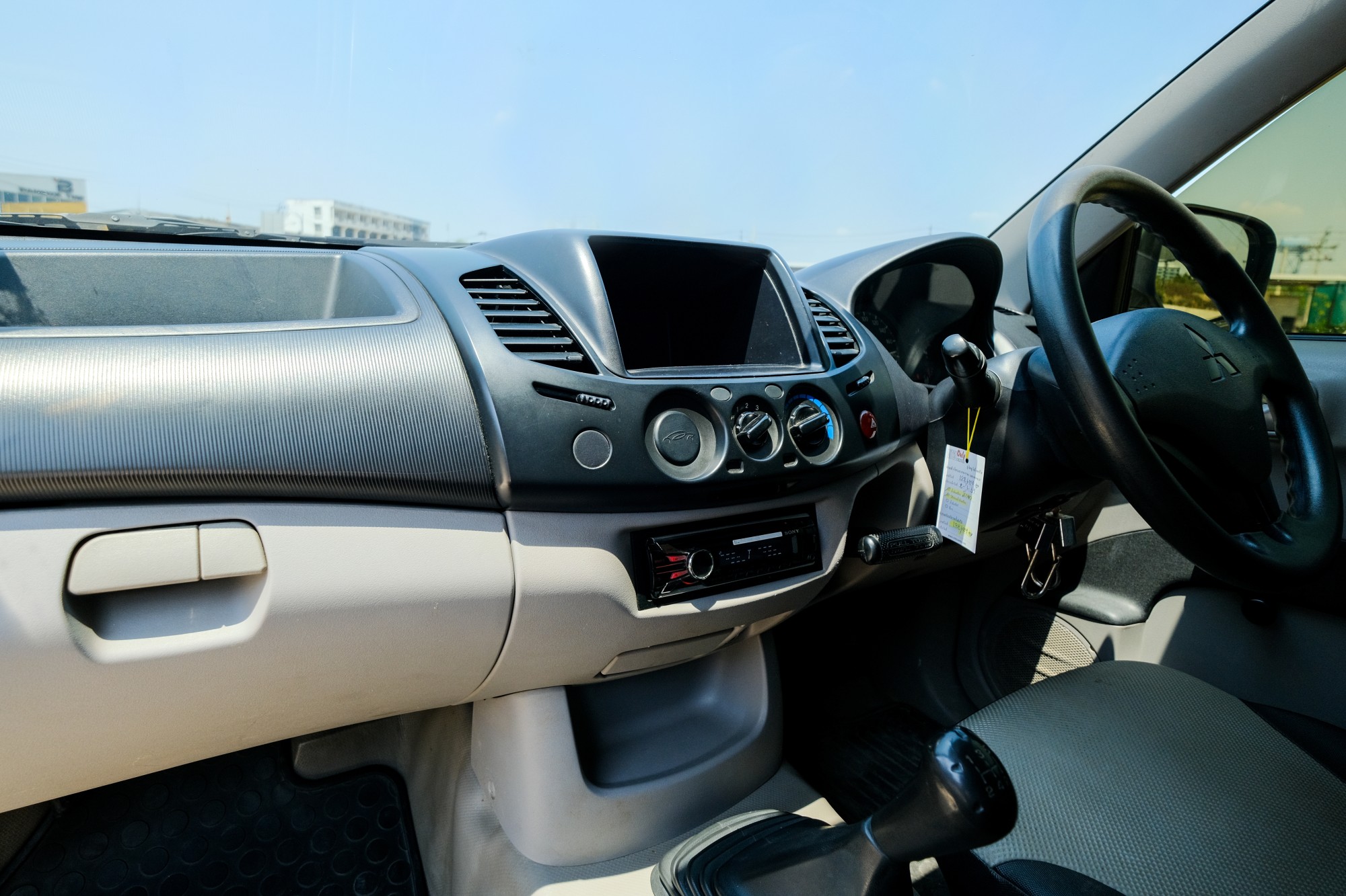 2014 Mitsubishi Triton Single (ตอนเดียว) สีขาว (รูปที่ 6)