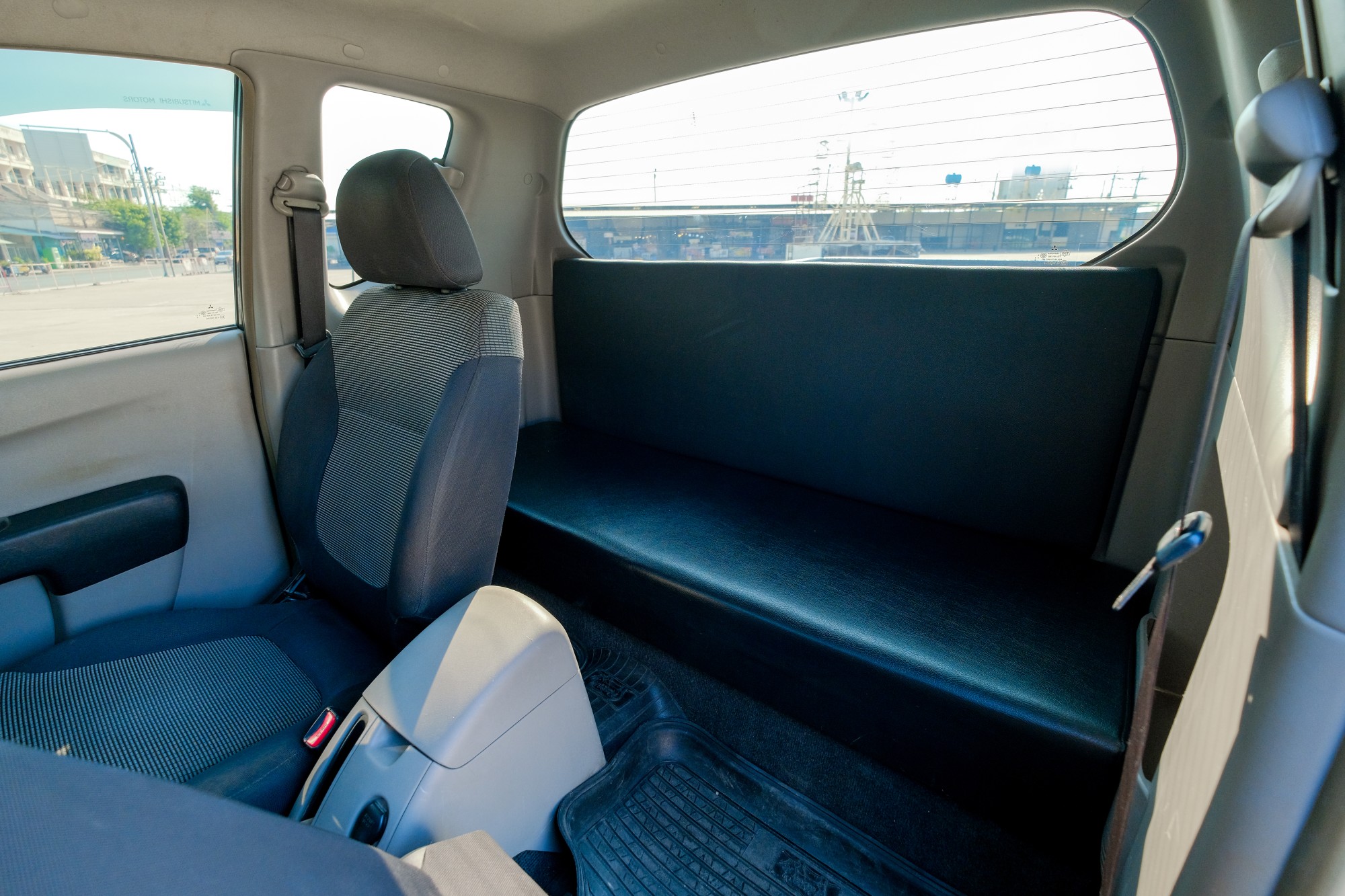 2006 Mitsubishi Triton Mega cab สีน้ำเงิน (รูปที่ 16)