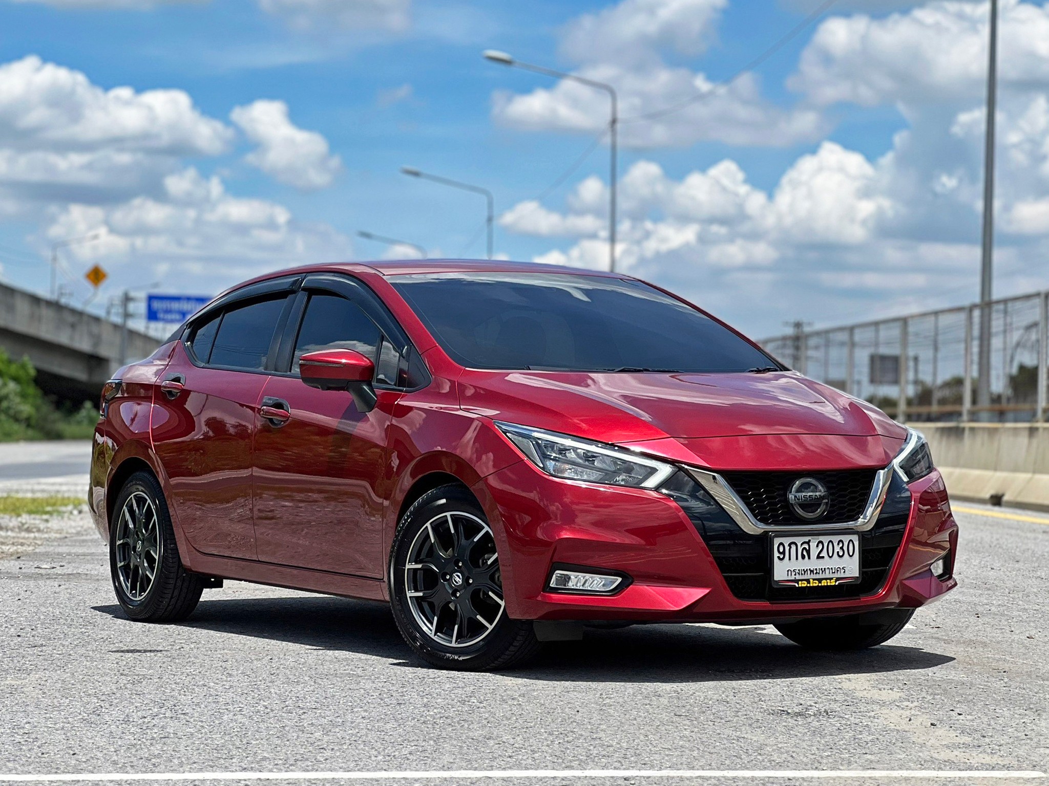 NISSAN ALMERA 1.0 VL ปี 2020 ไมล์แท้ 40,000 กม. ฟรีดาวน์ (รูปที่ 2)