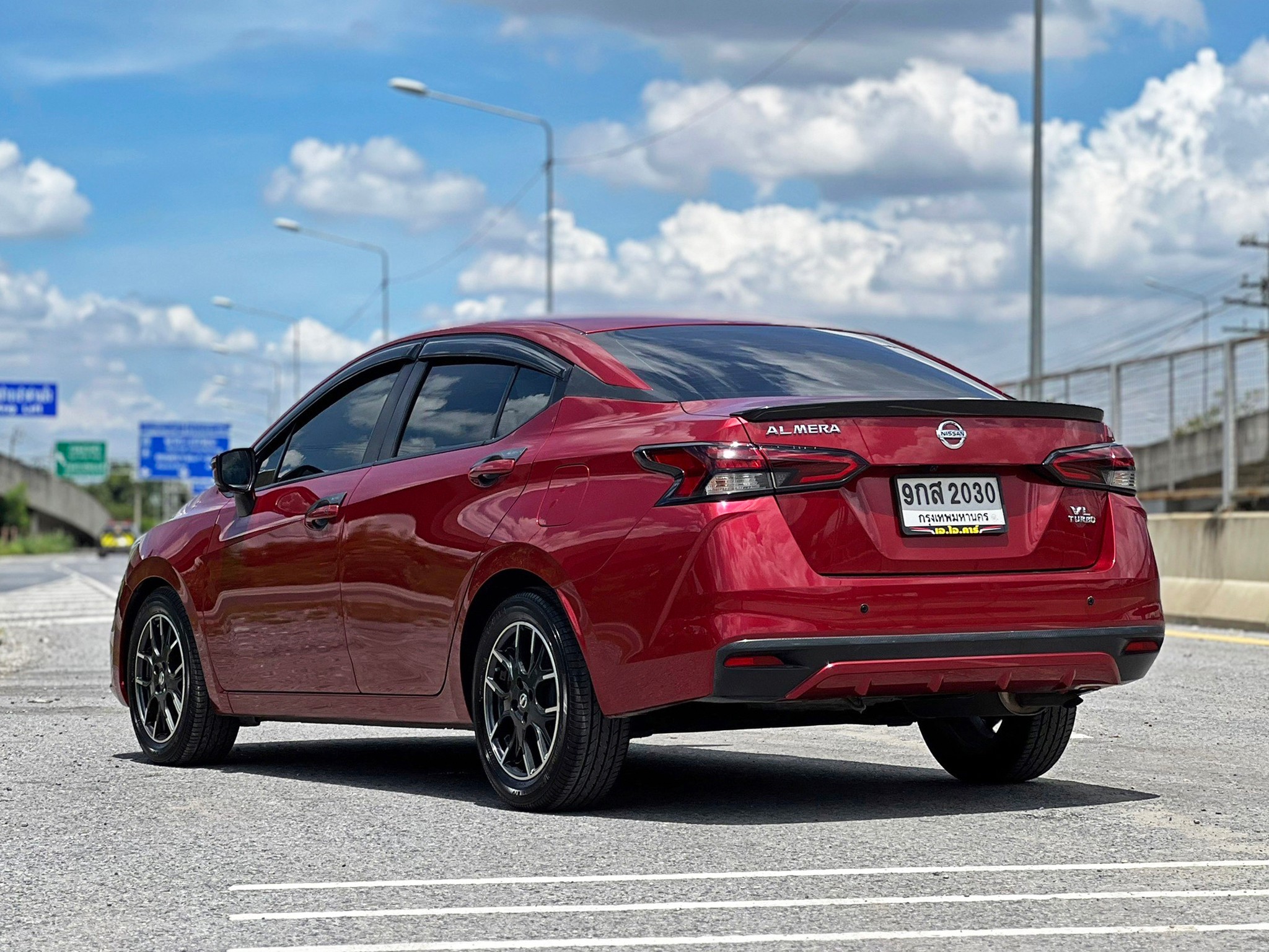 NISSAN ALMERA 1.0 VL ปี 2020 ไมล์แท้ 40,000 กม. ฟรีดาวน์ (รูปที่ 12)