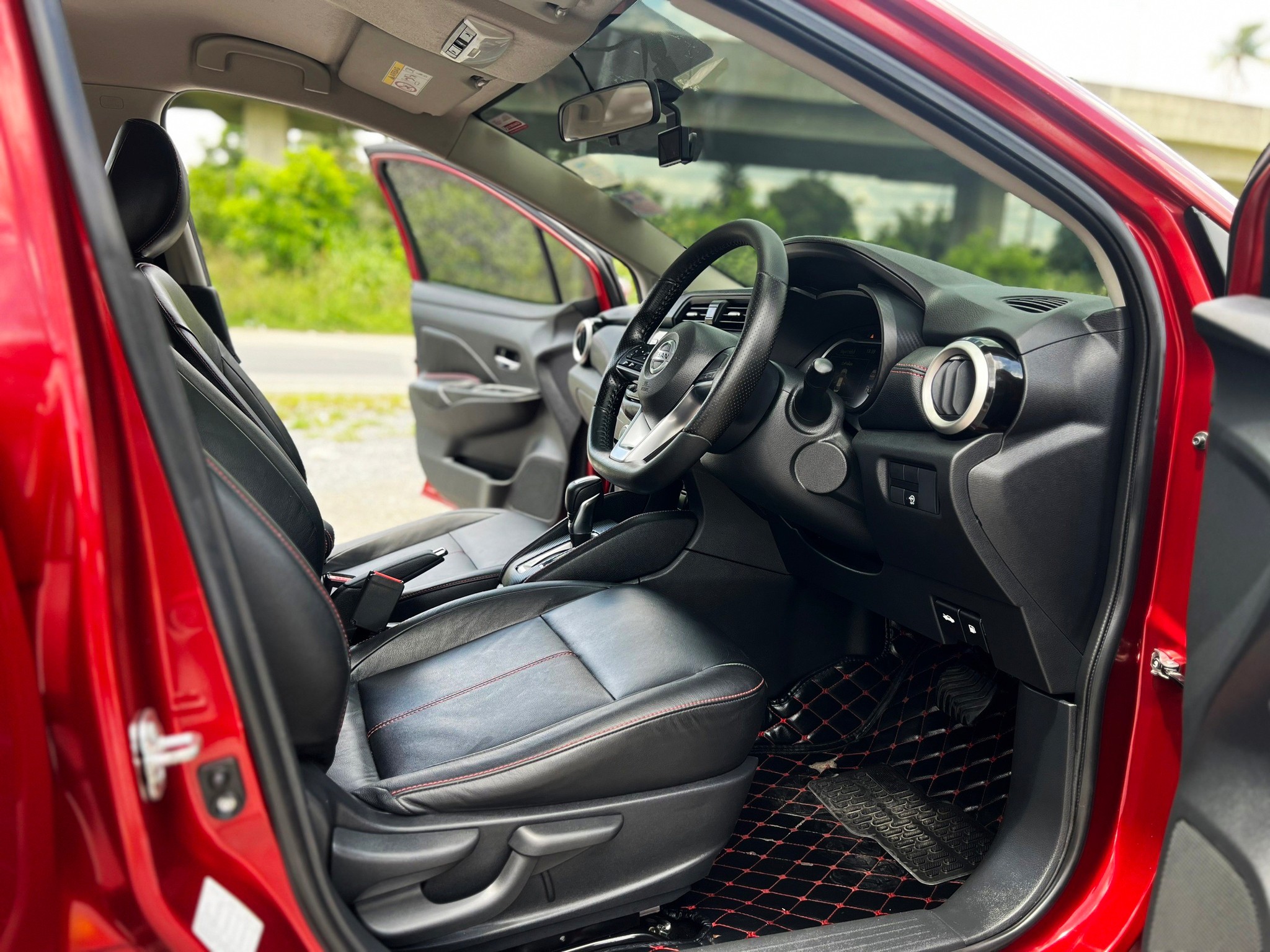 NISSAN ALMERA 1.0 VL ปี 2020 ไมล์แท้ 40,000 กม. ฟรีดาวน์ (รูปที่ 14)