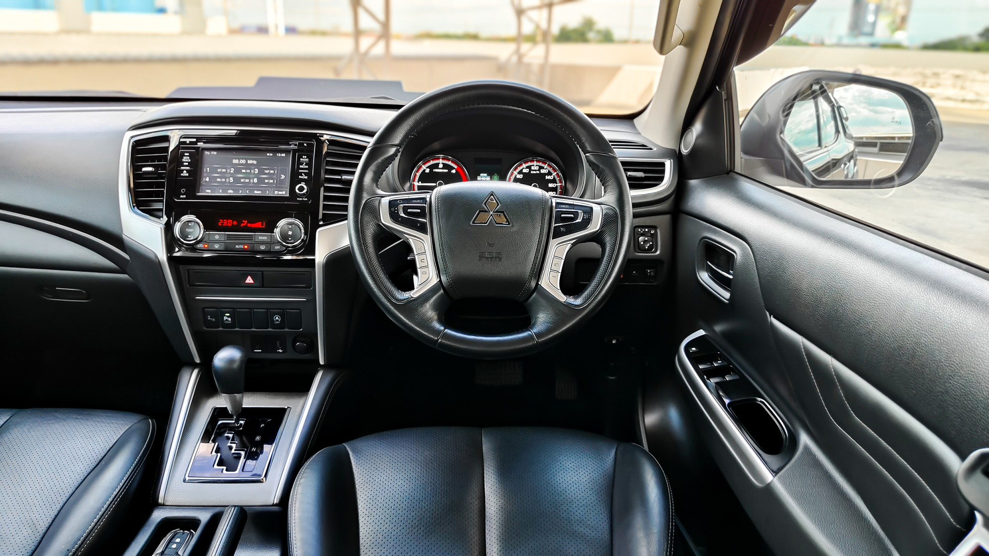 ไมล์ 30,000 กม. MITSUBISHI Triton Double Cab 2.4 Plus GT Premium 6A/Tปี 2019 (รูปที่ 19)