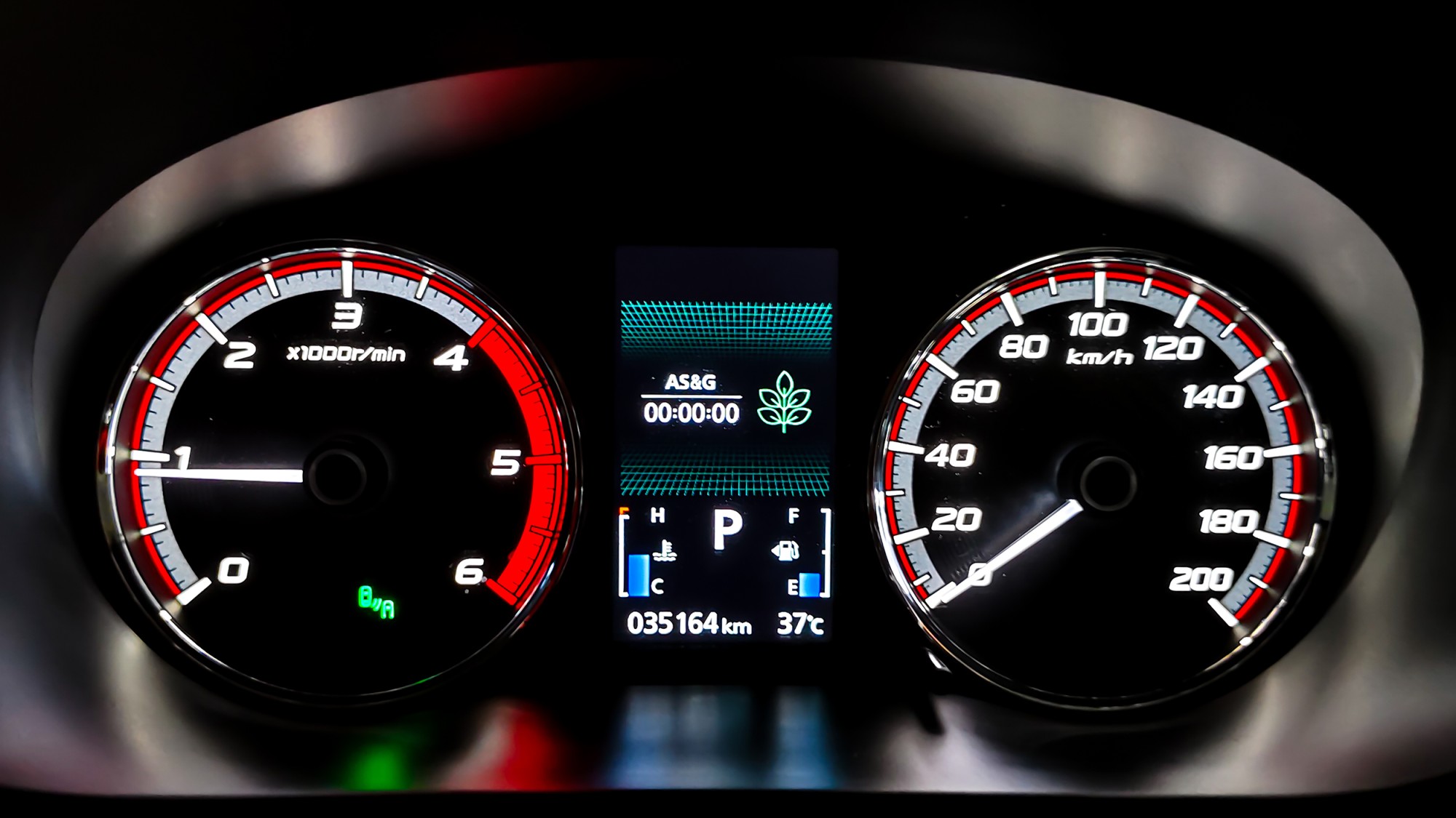 ไมล์ 30,000 กม. MITSUBISHI Triton Double Cab 2.4 Plus GT Premium 6A/Tปี 2019 (รูปที่ 9)