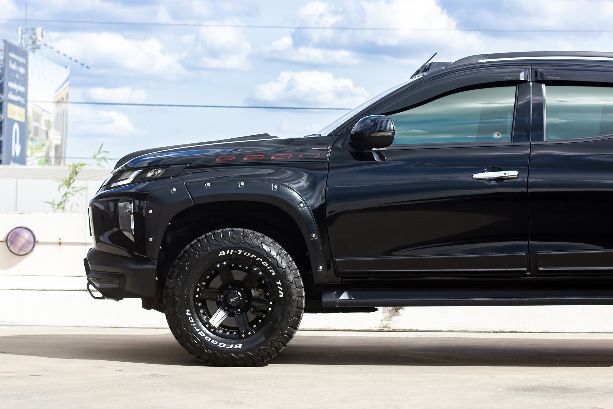 ไมล์ 30,000 กม. MITSUBISHI Triton Double Cab 2.4 Plus GT Premium 6A/Tปี 2019 (รูปที่ 24)