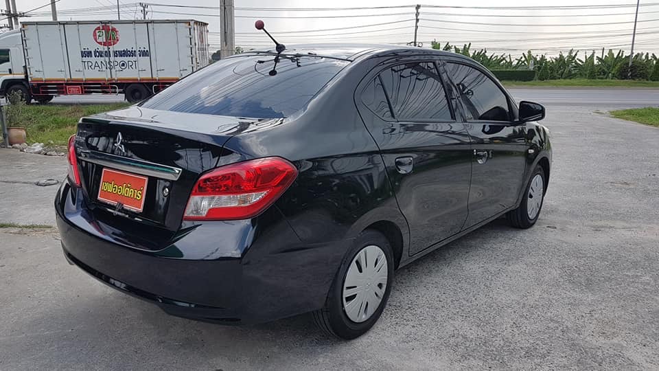 Mitsubishi Attrage ปี 2018 สีดำ (รูปที่ 3)