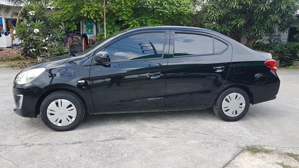 Mitsubishi Attrage ปี 2018 สีดำ (รูปที่ 5)
