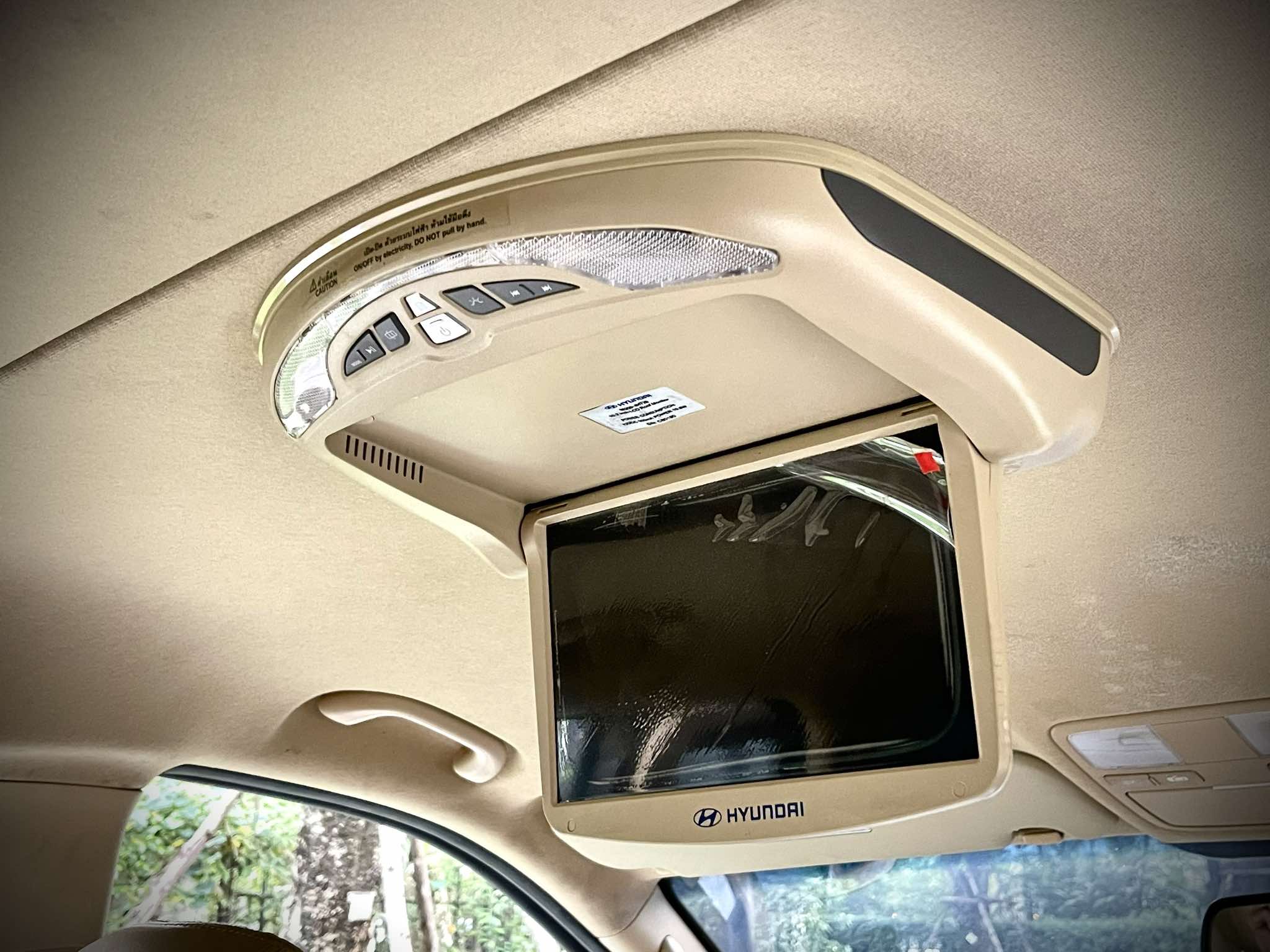 Hyundai H1 Deluxe เครื่องรุ่นใหม่แล้วคะ ไมล์น้อย ไมล์แท้ สภาพแบบหยุดชะงักจริงๆ (รูปที่ 20)