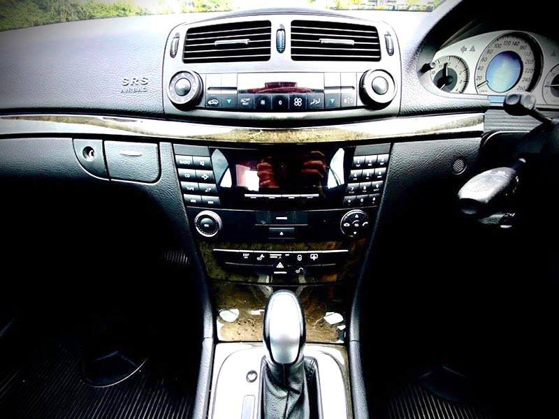 Mercedes Benz E240 Avantgarde Topสุด สวยจับใจ จริงๆ (รูปที่ 14)