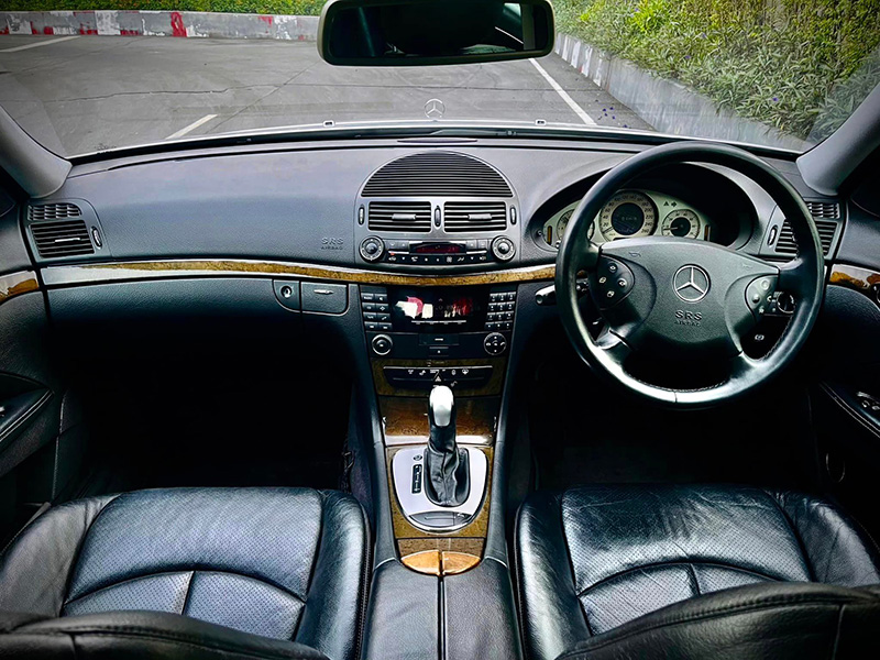 Mercedes Benz E240 Avantgarde Topสุด สวยจับใจ จริงๆ (รูปที่ 9)