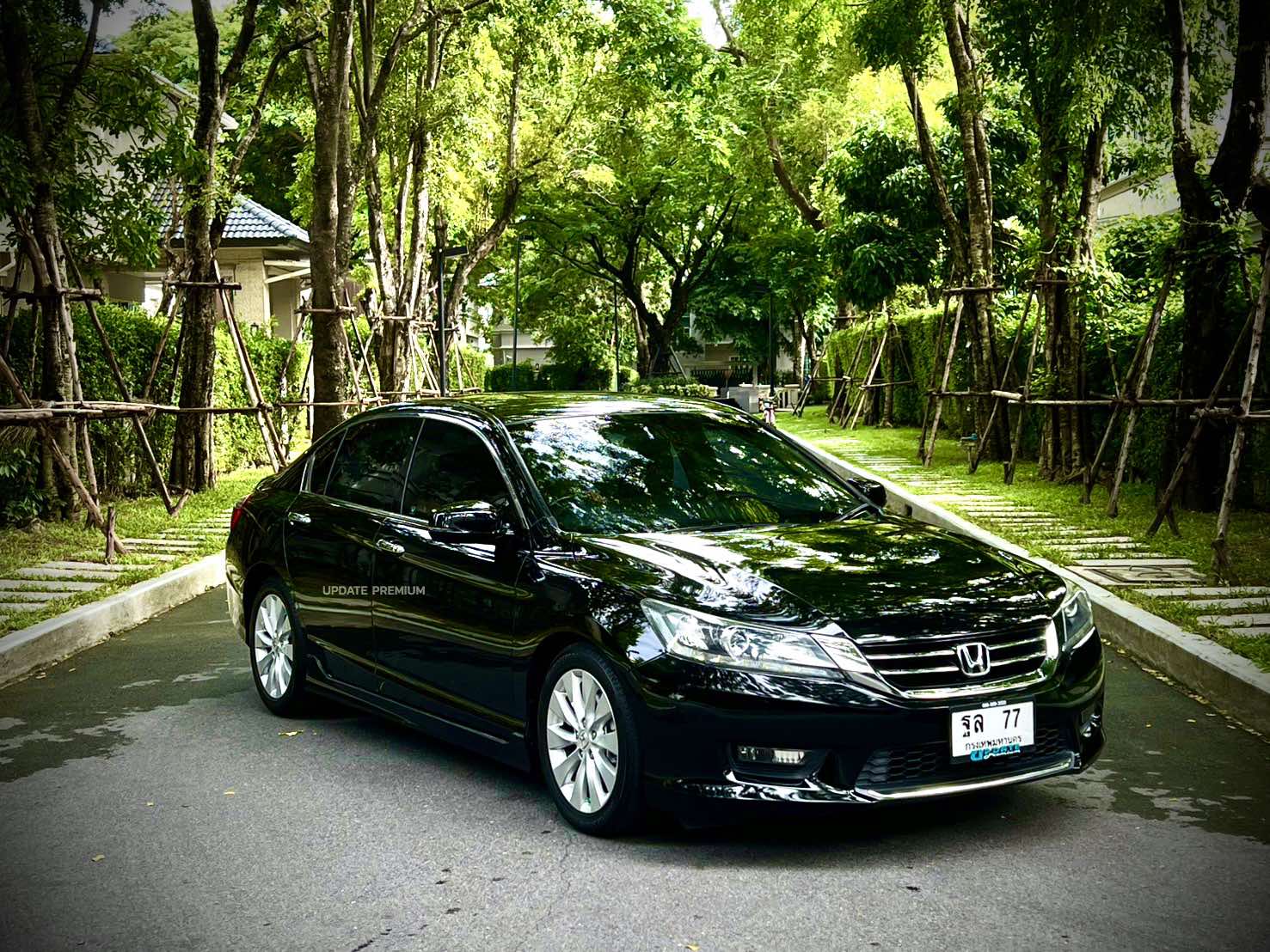 Honda Accord 2.0EL มือเดียวป้ายแดง สวยจิง (รูปที่ 2)