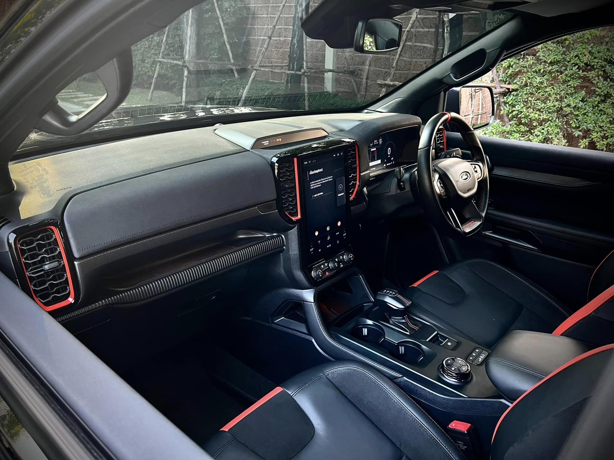 Ford Raptor Diesel 2023Y. โฉมปัจจุบัน หมื่นโล (รูปที่ 11)
