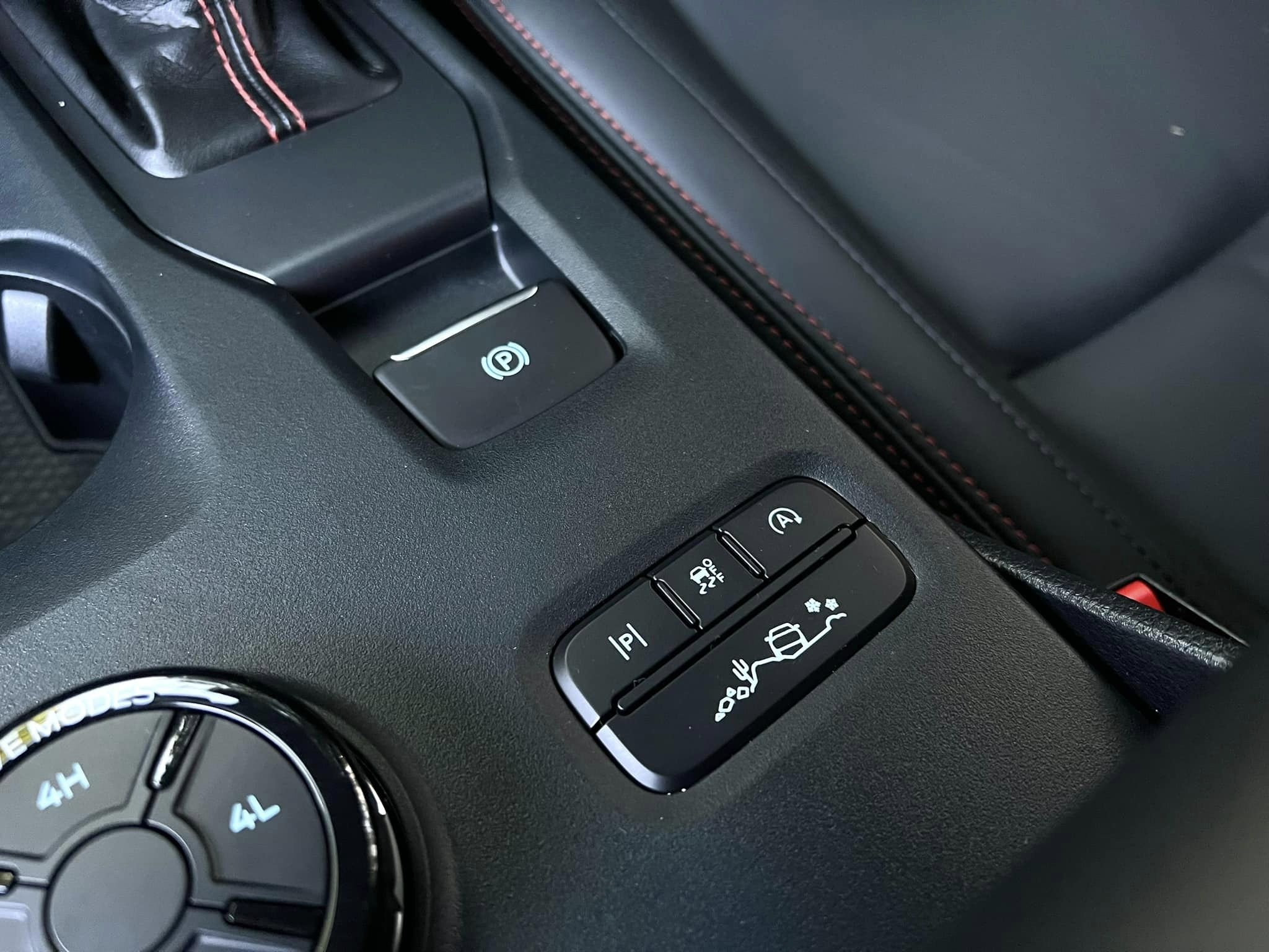 Ford Raptor Diesel 2023Y. โฉมปัจจุบัน หมื่นโล (รูปที่ 19)