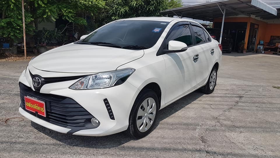 Toyota Vios ปี 2018 สีขาว (รูปที่ 2)
