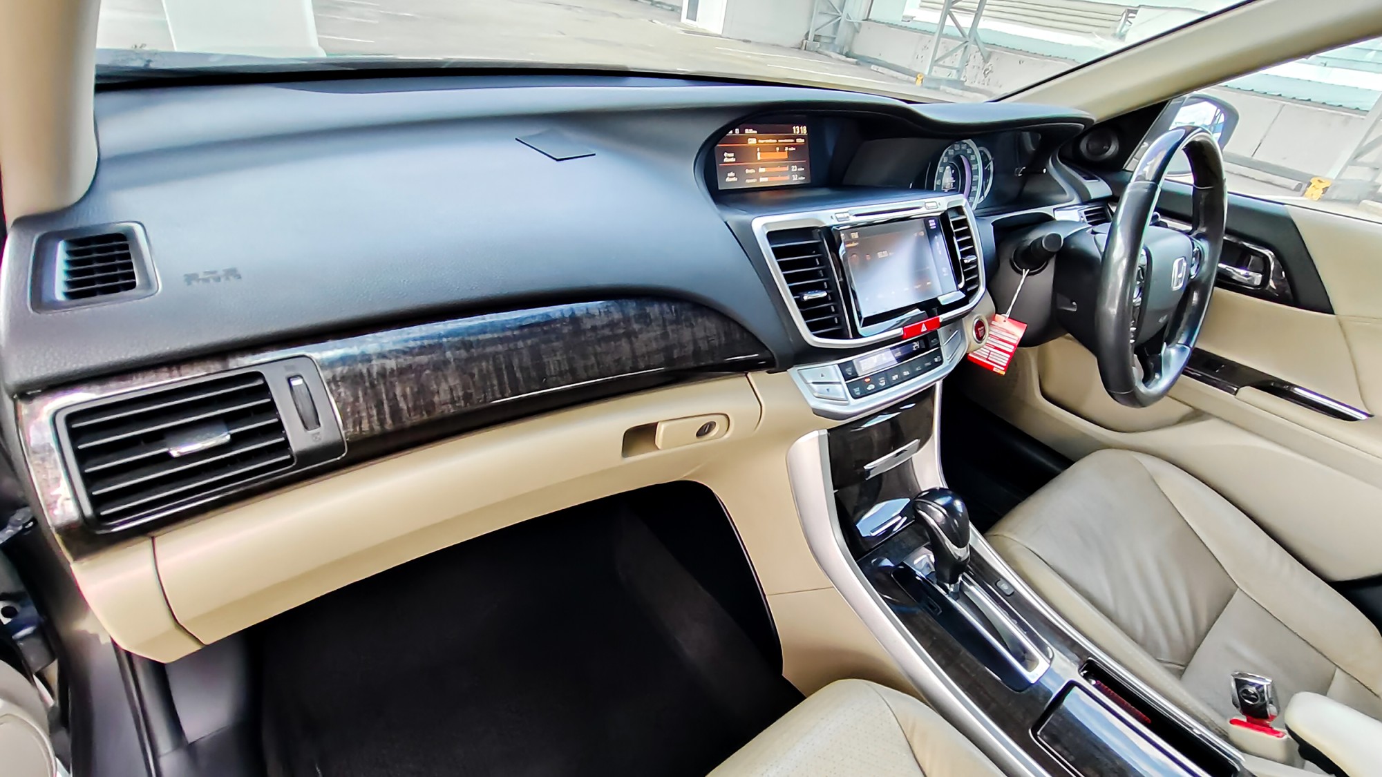 HONDA ACCORD G9 2.0EL 5A/T ปี 2015 (รูปที่ 19)