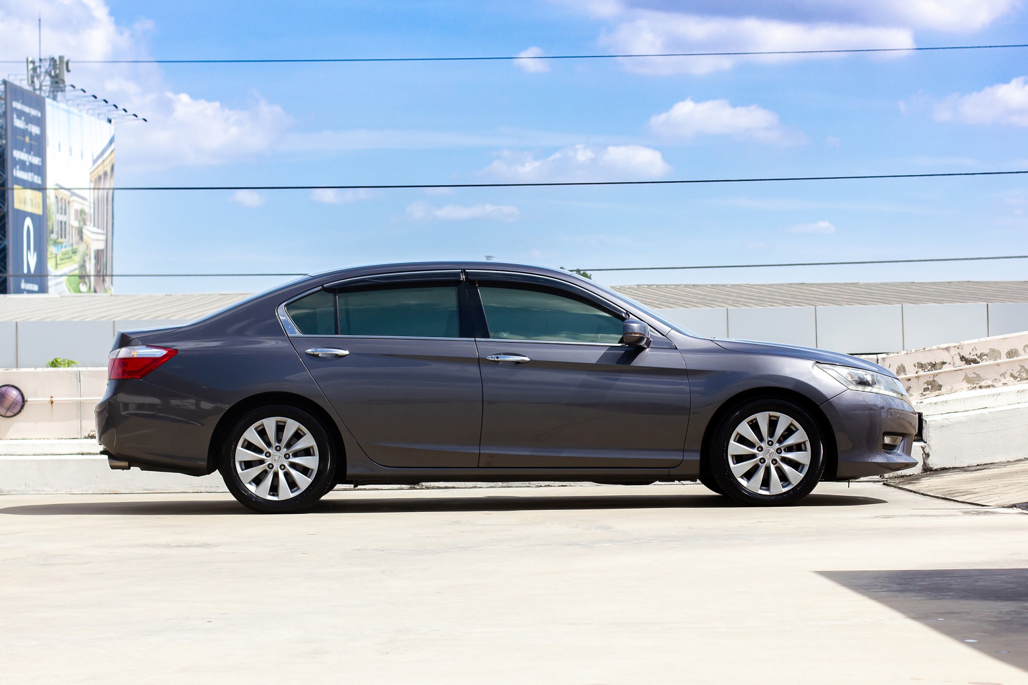 HONDA ACCORD G9 2.0EL 5A/T ปี 2015 (รูปที่ 4)